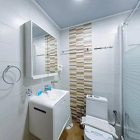 Zante Апарт-отель 3*