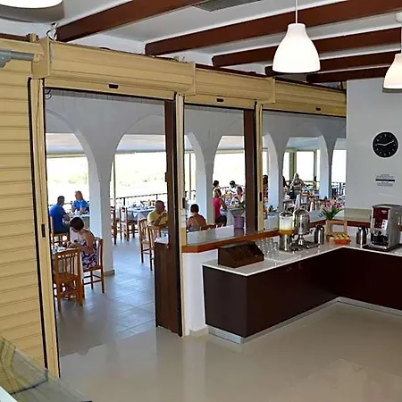 Zante Palace شقة فندقية تسيليفي