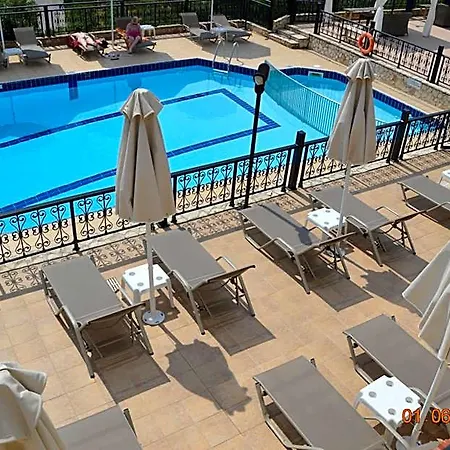 Zante Palace شقة فندقية 3*