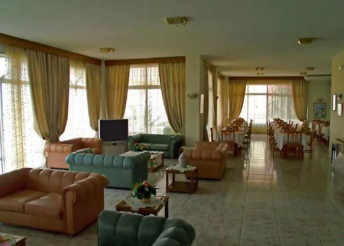 Zante Aparthotel 3*